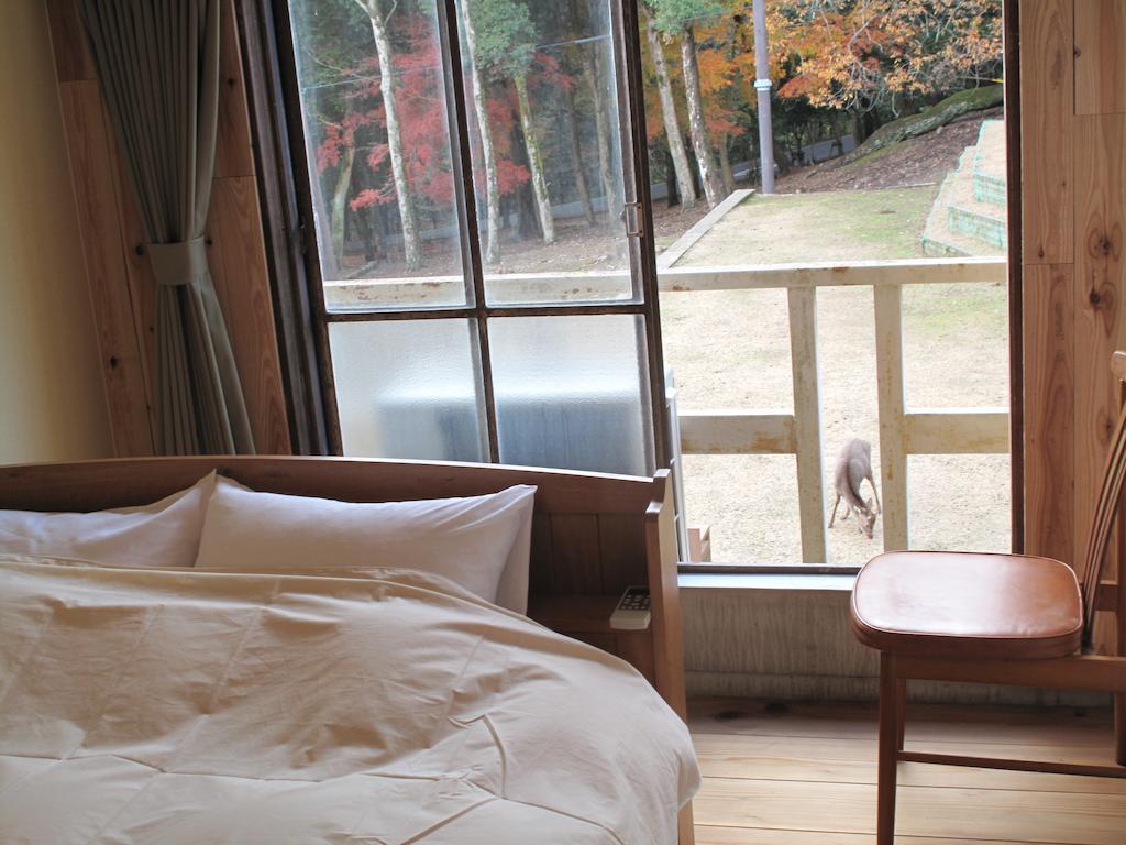 The Deer Park Inn Нара Екстериор снимка