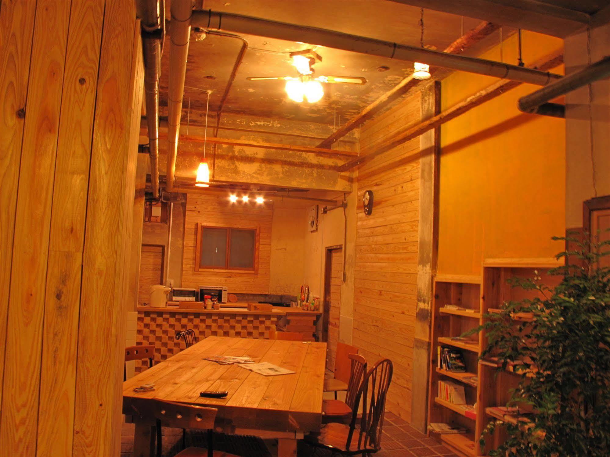 The Deer Park Inn Нара Екстериор снимка